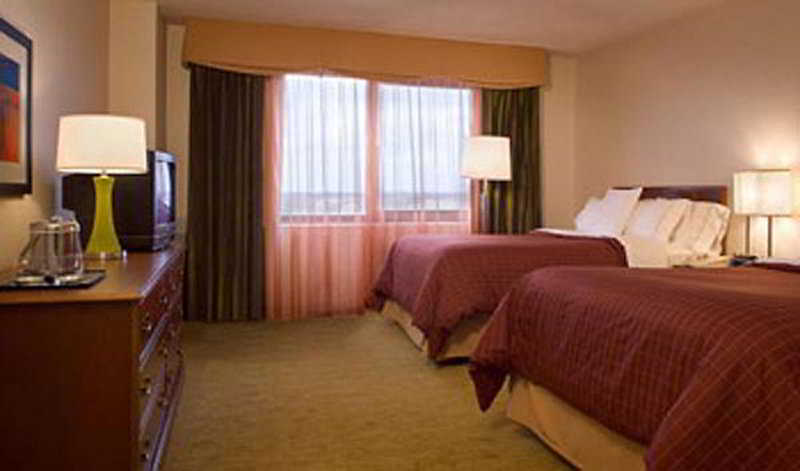 Sheraton Suites Chicago O'Hare Розмонт Номер фото